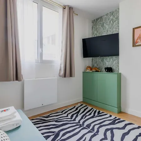 Luxurious - 4br-10p- Ternes-pereire Appartamento
